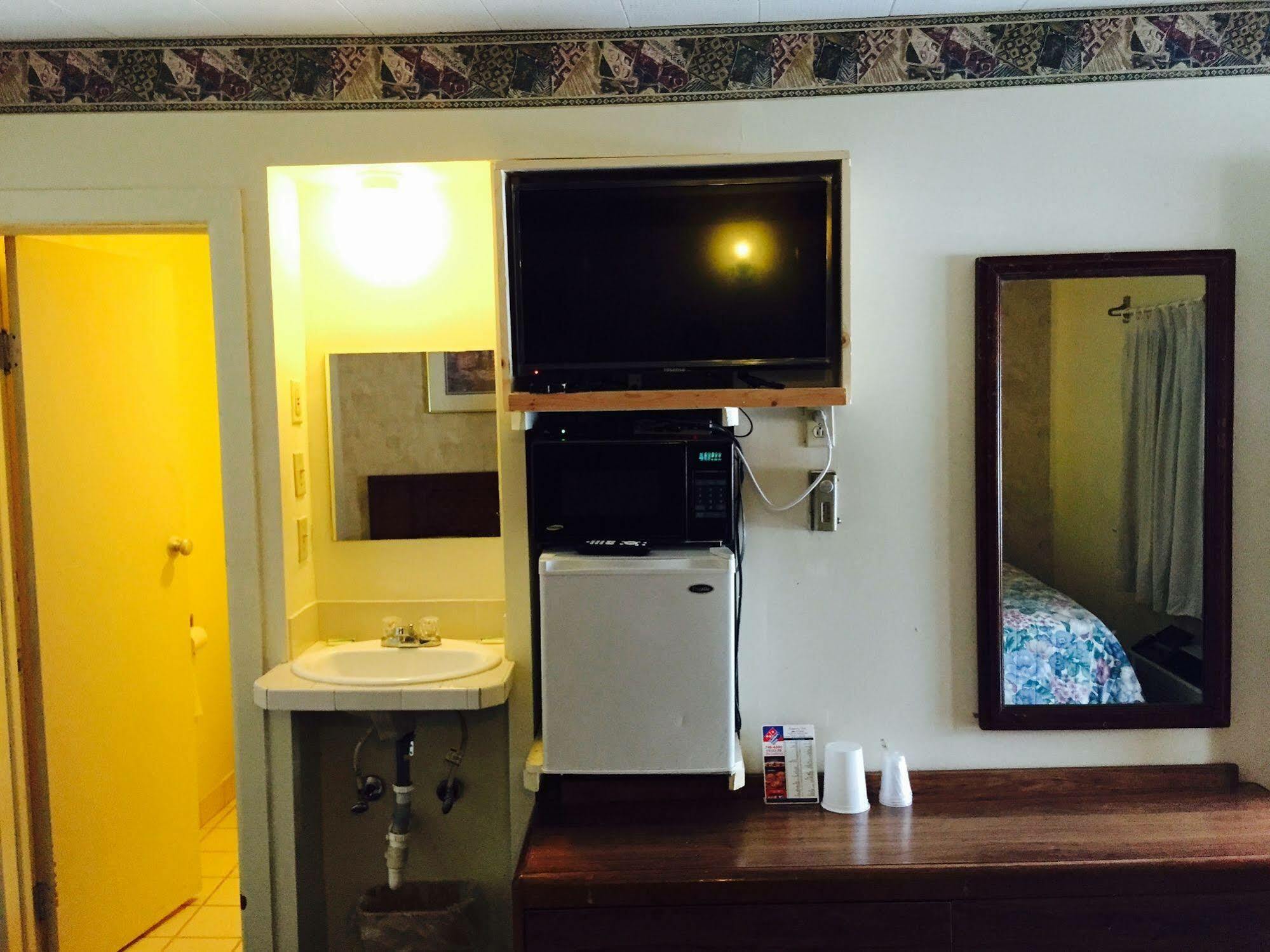 Regency Inn Bridgeport-Frankenmuth المظهر الخارجي الصورة