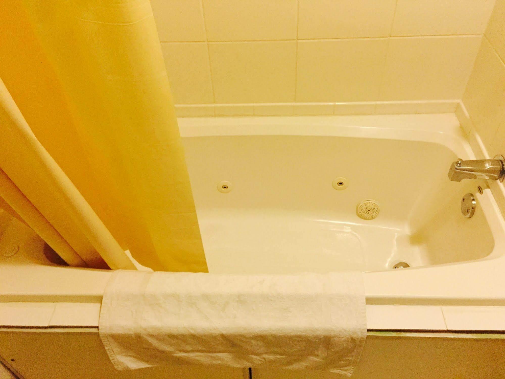 Regency Inn Bridgeport-Frankenmuth المظهر الخارجي الصورة